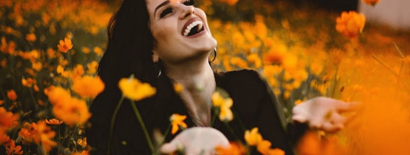 femme heureuse et épanouie