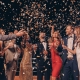 groupe de personnes millionnaires